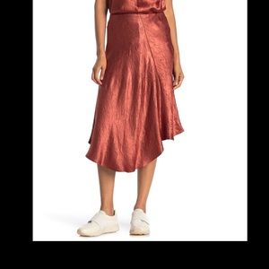 Vince - Bias Cut Crinkled Satin Midi Skirt
